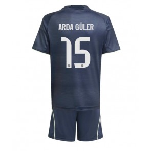 Lacne Dětský Futbalové dres Real Madrid Arda Guler #15 2025-26 Krátky Rukáv - Preč (+ trenírky)